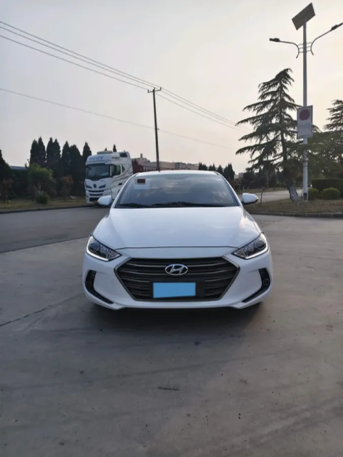 2016 Hyundai Elantra 1.6L 130HP L4 6AT,autocango,china used car exporter,china ev exporter,chinese used car exporter,chinese used ev exporter