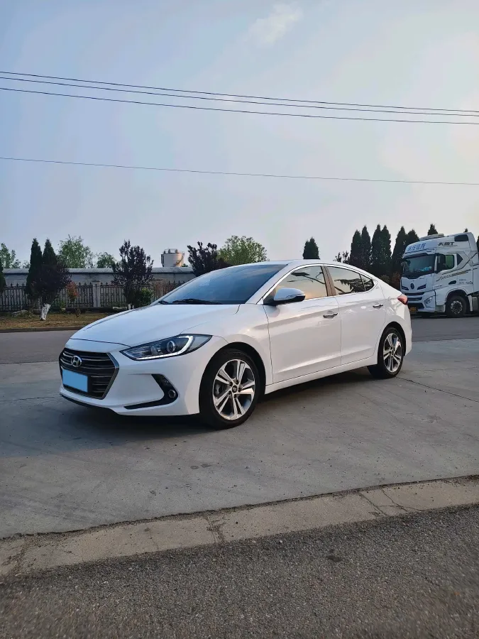 2016 Hyundai Elantra 1.6L 130HP L4 6AT,autocango,china used car exporter,china ev exporter,chinese used car exporter,chinese used ev exporter