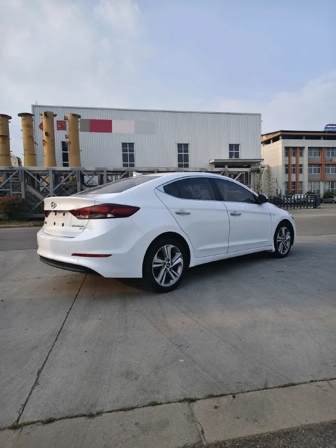 2016 Hyundai Elantra 1.6L 130HP L4 6AT,autocango,china used car exporter,china ev exporter,chinese used car exporter,chinese used ev exporter