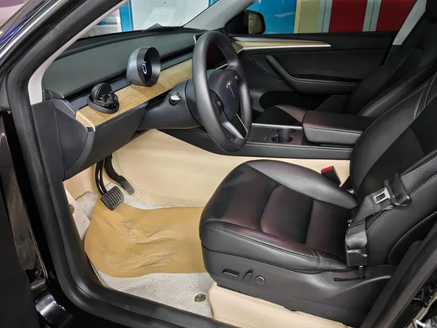 2022 Tesla Model Y BEV 60KWH,autocango,china used car exporter,china ev exporter,chinese used car exporter,chinese used ev exporter