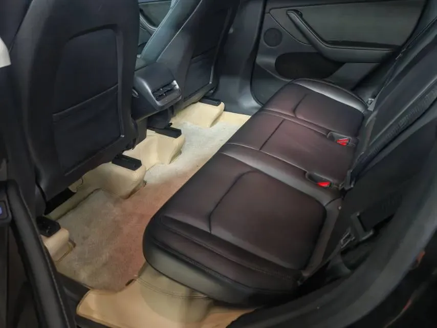 2022 Tesla Model Y BEV 60KWH,autocango,china used car exporter,china ev exporter,chinese used car exporter,chinese used ev exporter