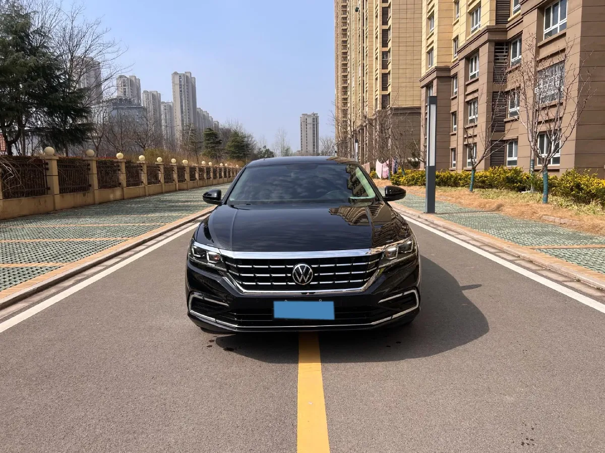2021 Volkswagen Passat 2.0T 186HP L4 7DCT,autocango,china used car exporter,china ev exporter,chinese used car exporter,chinese used ev exporter