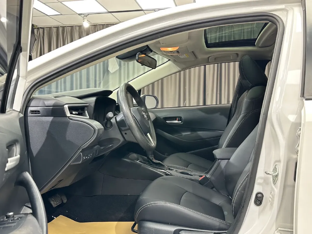 2021 Toyota Corolla 1.2T 116HP L4 CVT,autocango,china used car exporter,china ev exporter,chinese used car exporter,chinese used ev exporter