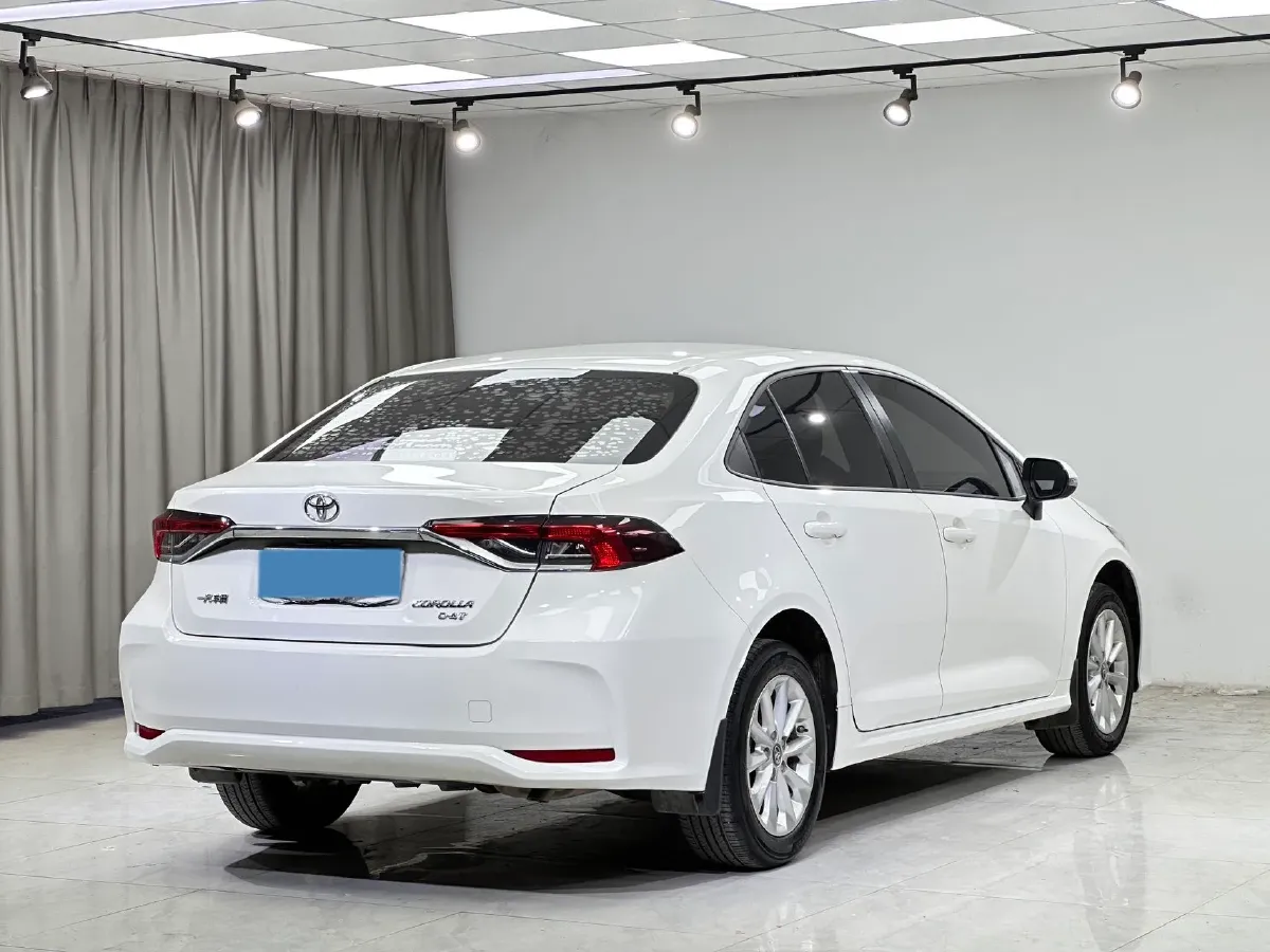 2021 Toyota Corolla 1.2T 116HP L4 CVT,autocango,china used car exporter,china ev exporter,chinese used car exporter,chinese used ev exporter
