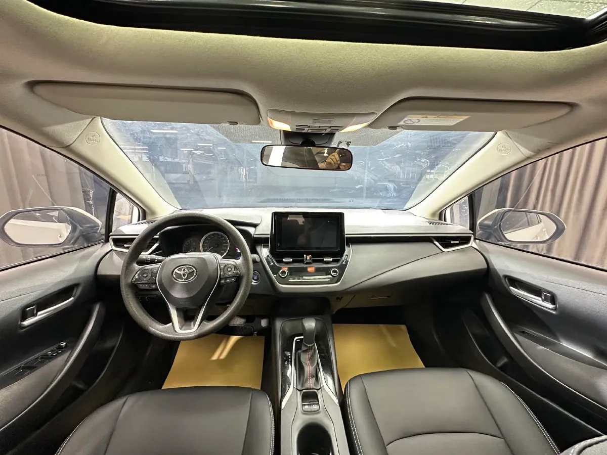2021 Toyota Corolla 1.2T 116HP L4 CVT,autocango,china used car exporter,china ev exporter,chinese used car exporter,chinese used ev exporter