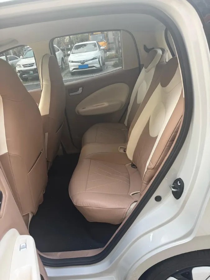 2025 WuLing HongGuang MINI EV BEV 16.2KWH,autocango,china used car exporter,china ev exporter,chinese used car exporter,chinese used ev exporter