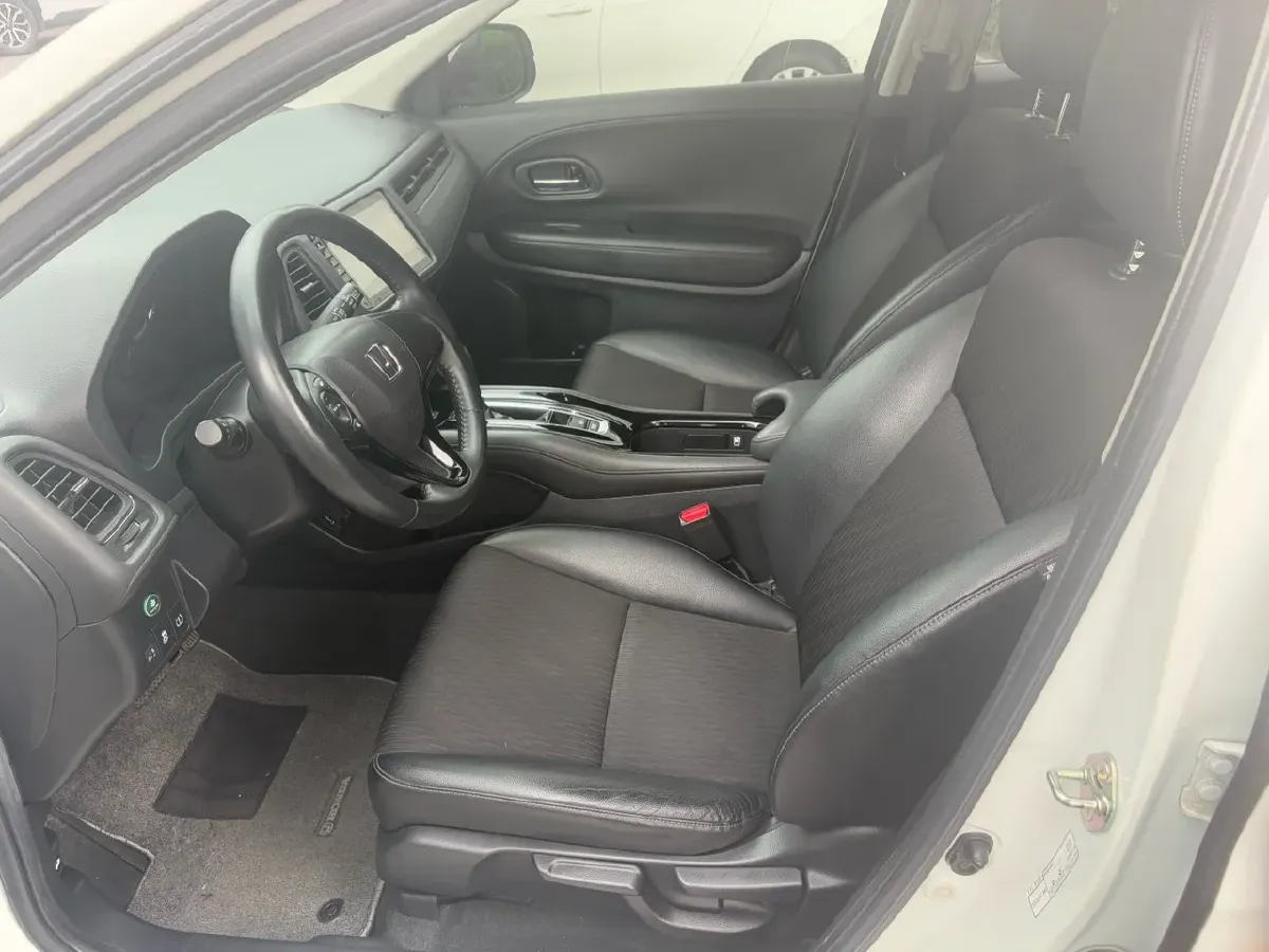 2020 Honda Vezel 1.5L 131HP L4 CVT,autocango,china used car exporter,china ev exporter,chinese used car exporter,chinese used ev exporter