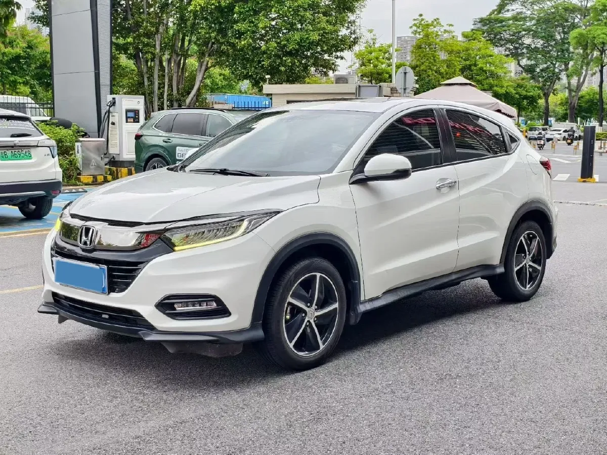 2020 Honda Vezel 1.5L 131HP L4 CVT,autocango,china used car exporter,china ev exporter,chinese used car exporter,chinese used ev exporter