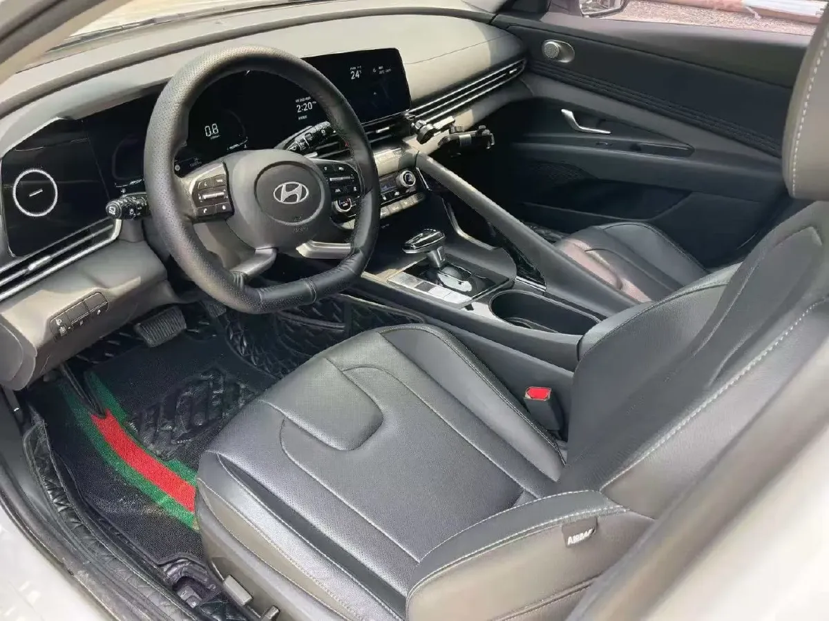 2022 Hyundai Elantra 1.5L 115HP L4 CVT,autocango,china used car exporter,china ev exporter,chinese used car exporter,chinese used ev exporter
