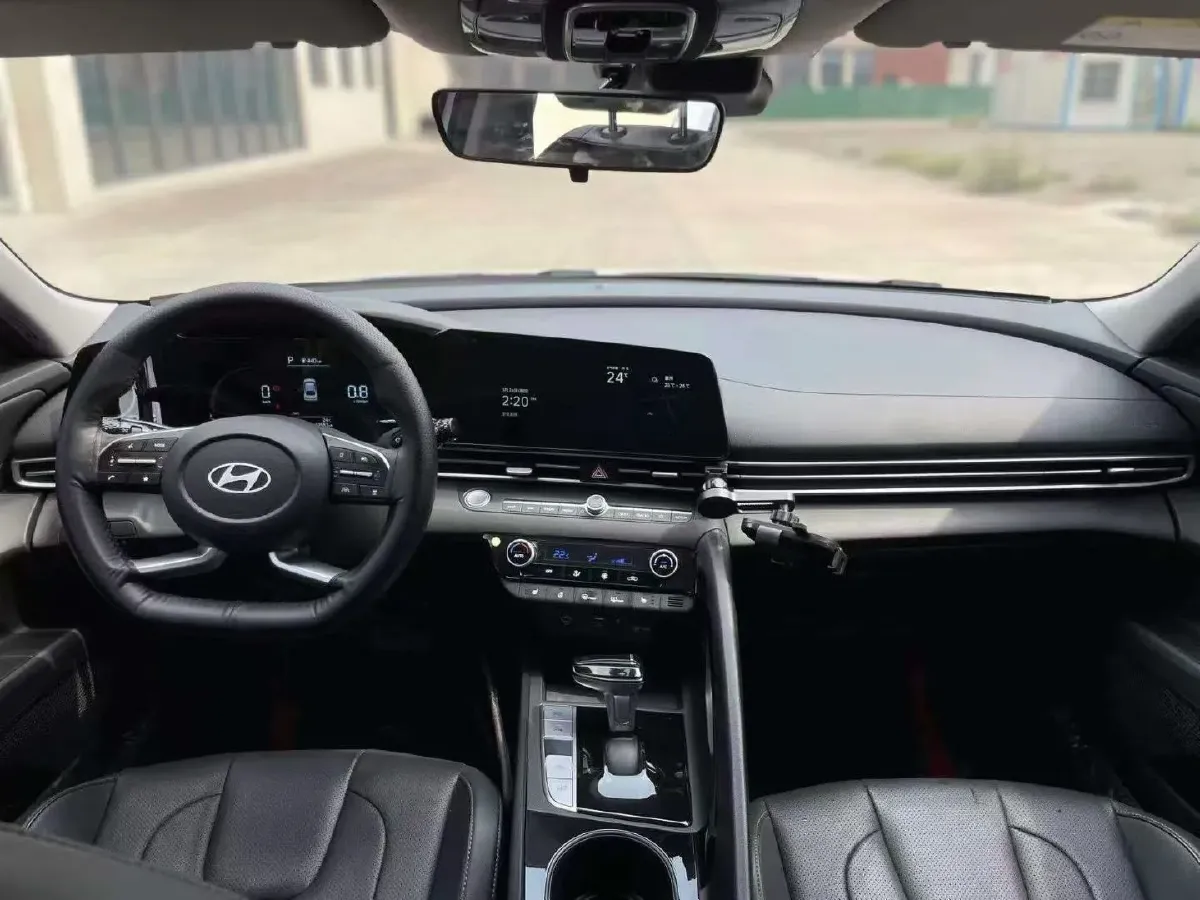 2022 Hyundai Elantra 1.5L 115HP L4 CVT,autocango,china used car exporter,china ev exporter,chinese used car exporter,chinese used ev exporter