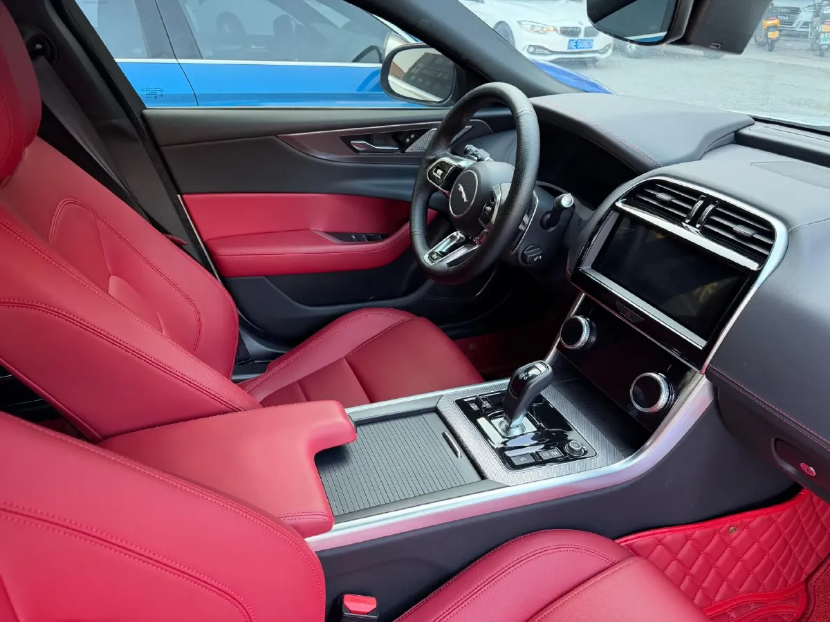 2024 Jaguar XEL 2.0T 250HP L4 8AT,autocango,china used car exporter,china ev exporter,chinese used car exporter,chinese used ev exporter
