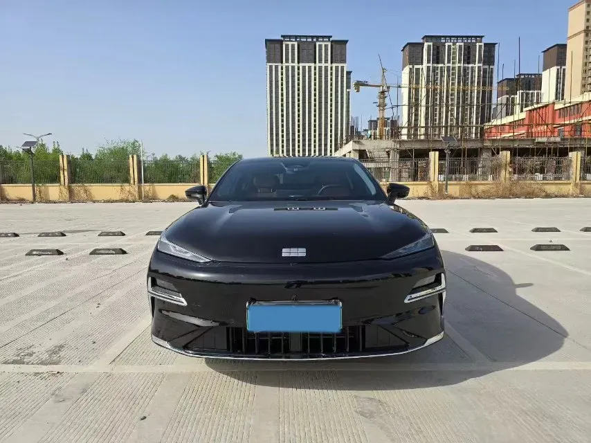 2025 Geely Galaxy Starshine 8 1.5L 112HP L4 1DHT PHEV,autocango,china used car exporter,china ev exporter,chinese used car exporter,chinese used ev exporter