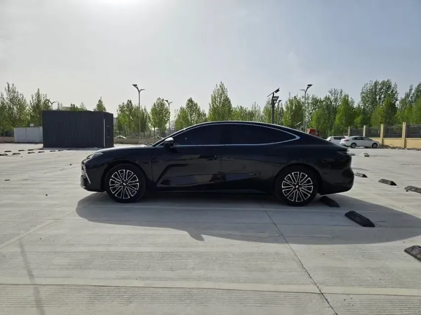 2025 Geely Galaxy Starshine 8 1.5L 112HP L4 1DHT PHEV,autocango,china used car exporter,china ev exporter,chinese used car exporter,chinese used ev exporter