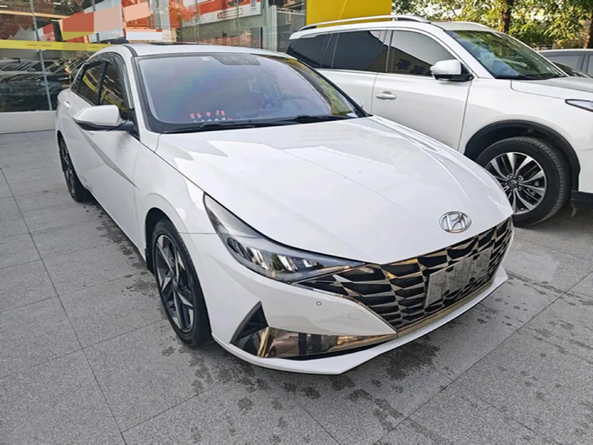 2022 Hyundai Elantra 1.5L 115HP L4 CVT,autocango,china used car exporter,china ev exporter,chinese used car exporter,chinese used ev exporter