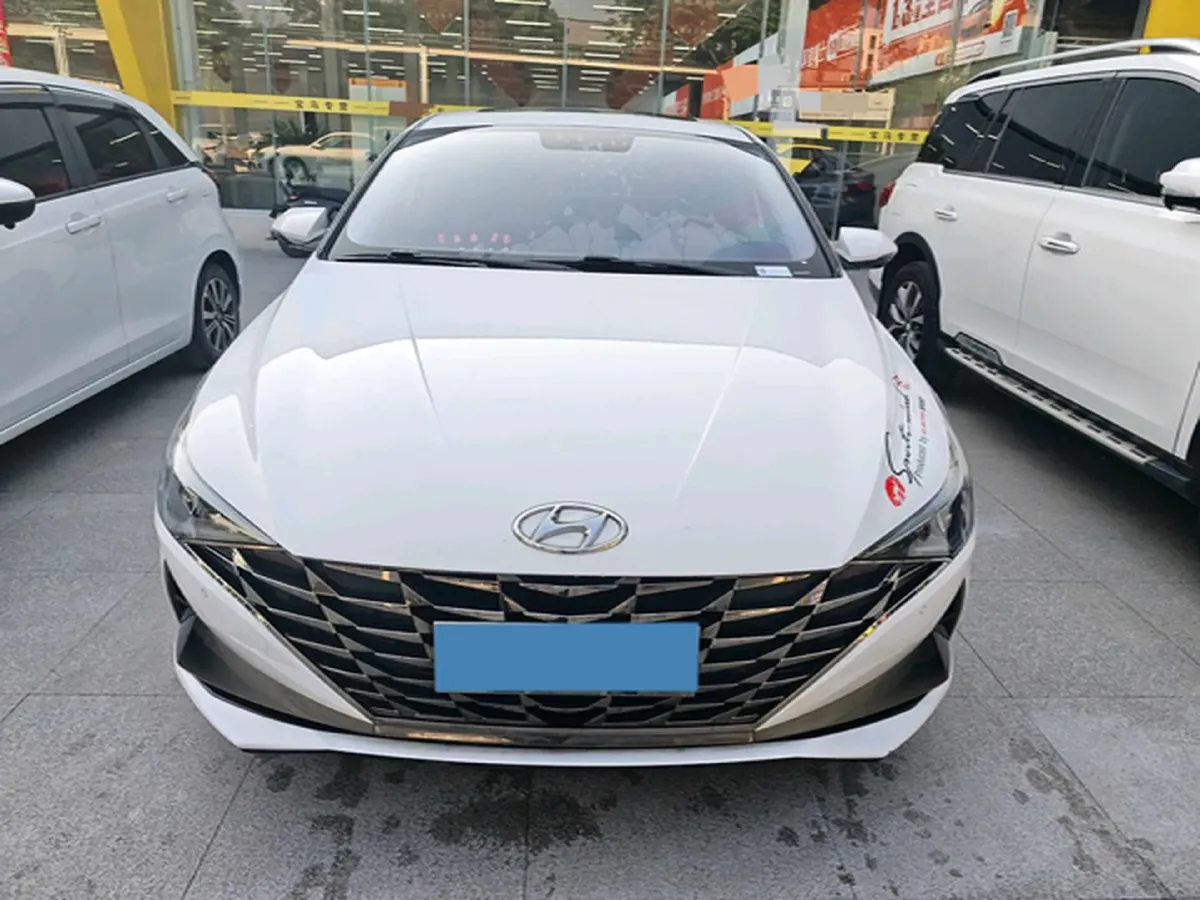 2022 Hyundai Elantra 1.5L 115HP L4 CVT,autocango,china used car exporter,china ev exporter,chinese used car exporter,chinese used ev exporter