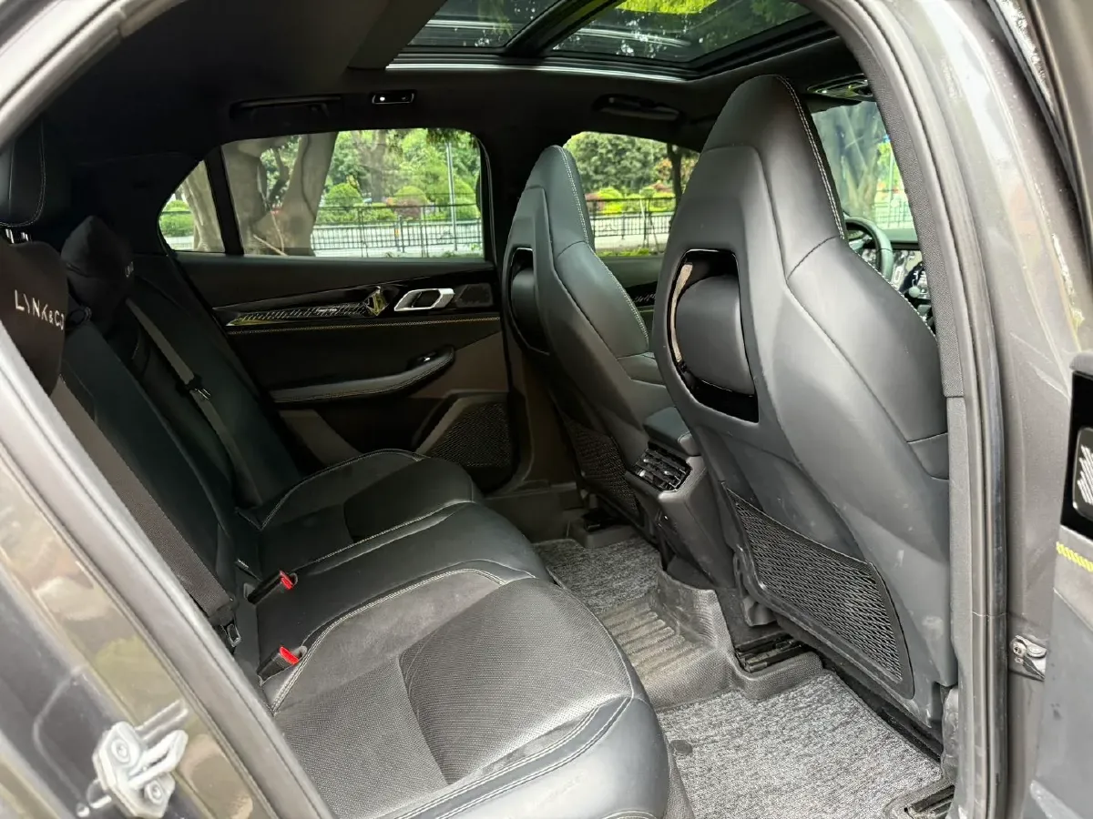 2023 MAXUS G50 1.5T 181HP L4 7DCT,autocango,china used car exporter,china ev exporter,chinese used car exporter,chinese used ev exporter