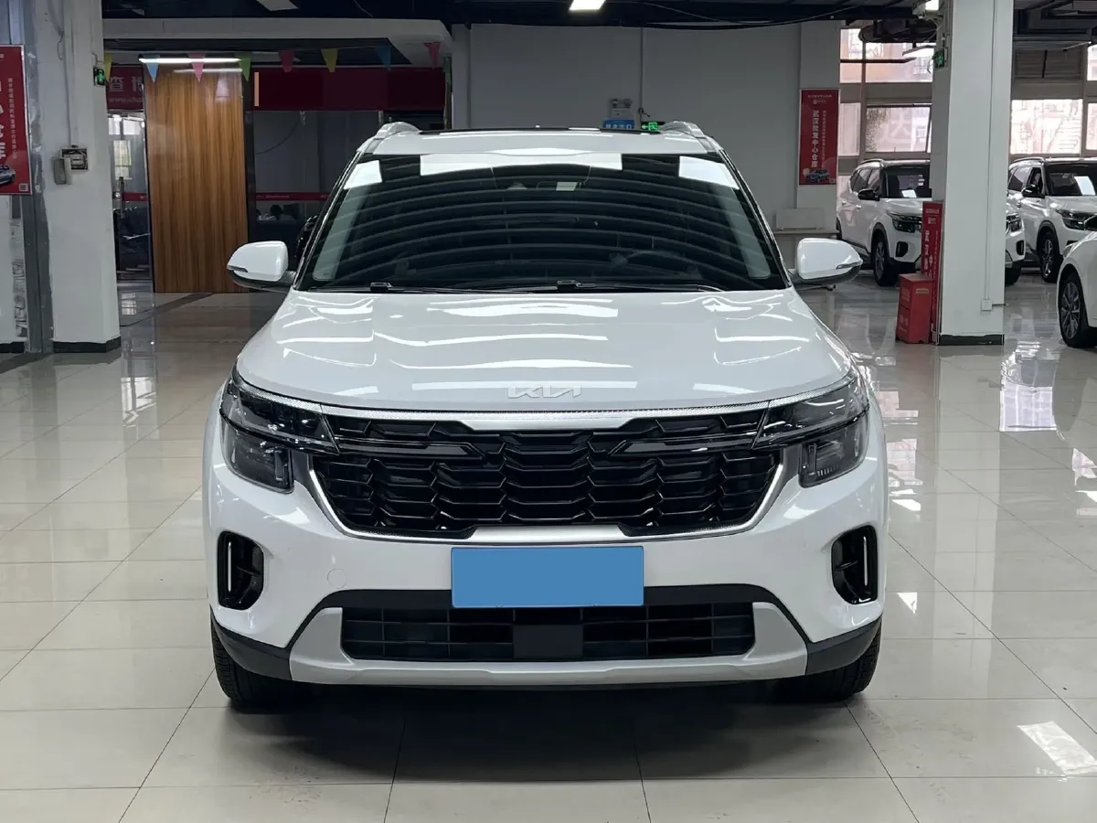 2023 Kia Seltos 1.5L 115HP L4 CVT,autocango,china used car exporter,china ev exporter,chinese used car exporter,chinese used ev exporter