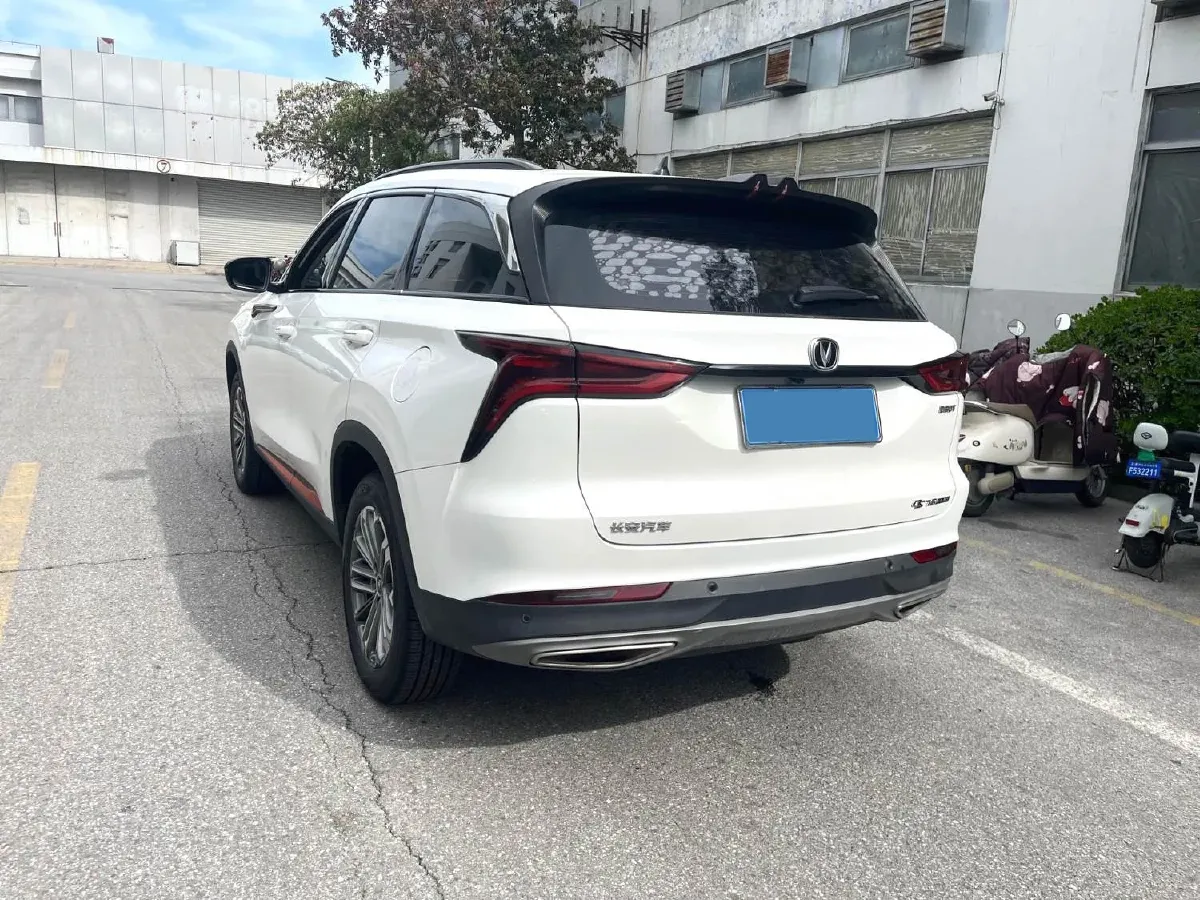 2021 ChangAn CS75 Plus 1.5T 178HP L4 6AT,autocango,china used car exporter,china ev exporter,chinese used car exporter,chinese used ev exporter