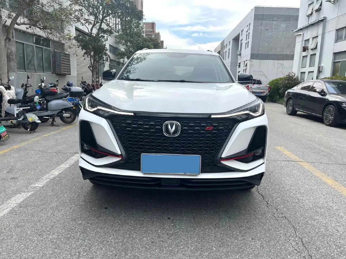 2021 ChangAn CS75 Plus 1.5T 178HP L4 6AT,autocango,china used car exporter,china ev exporter,chinese used car exporter,chinese used ev exporter