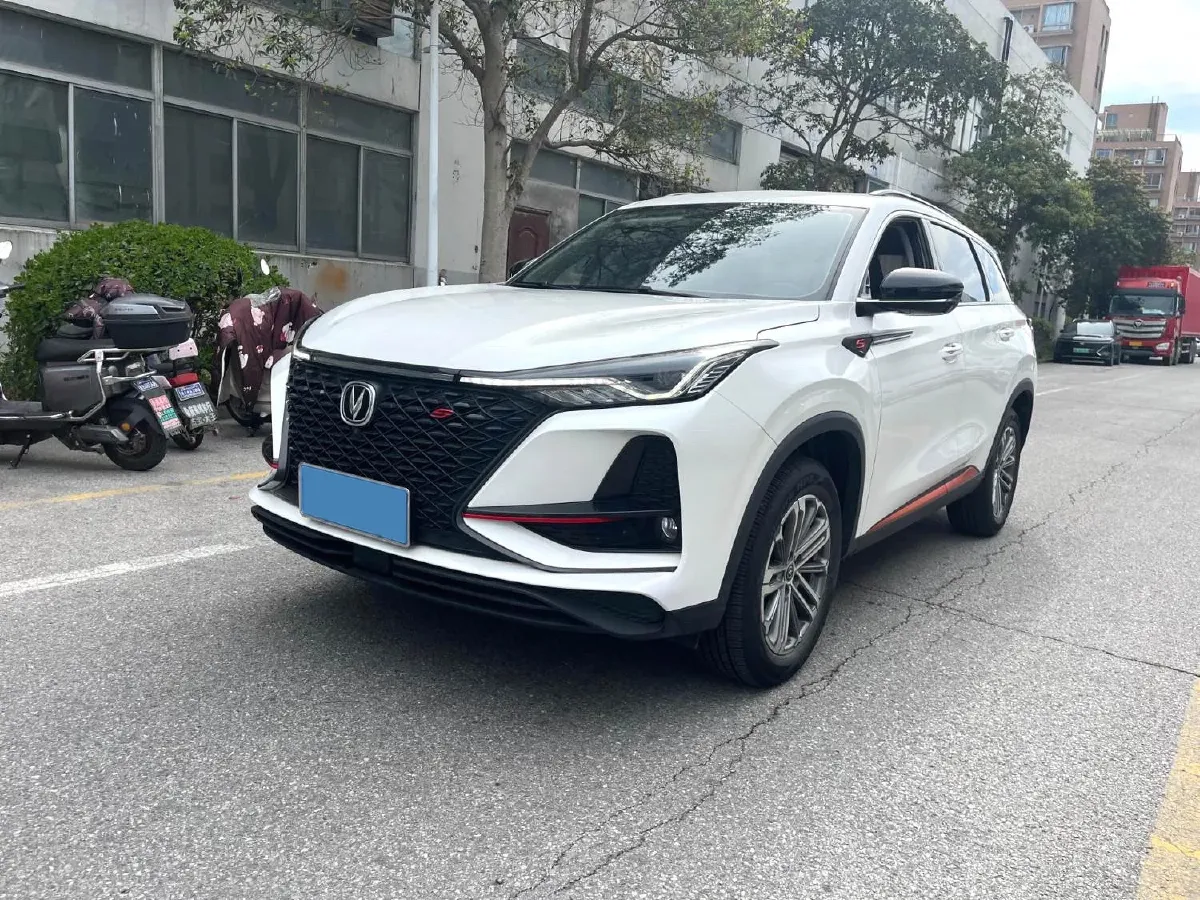 2021 ChangAn CS75 Plus 1.5T 178HP L4 6AT,autocango,china used car exporter,china ev exporter,chinese used car exporter,chinese used ev exporter