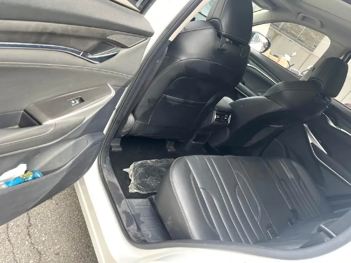 2021 ChangAn CS75 Plus 1.5T 178HP L4 6AT,autocango,china used car exporter,china ev exporter,chinese used car exporter,chinese used ev exporter