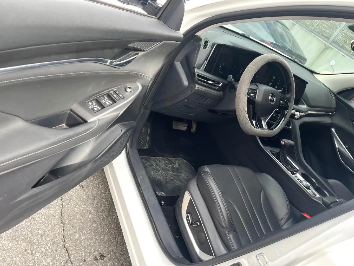 2021 ChangAn CS75 Plus 1.5T 178HP L4 6AT,autocango,china used car exporter,china ev exporter,chinese used car exporter,chinese used ev exporter