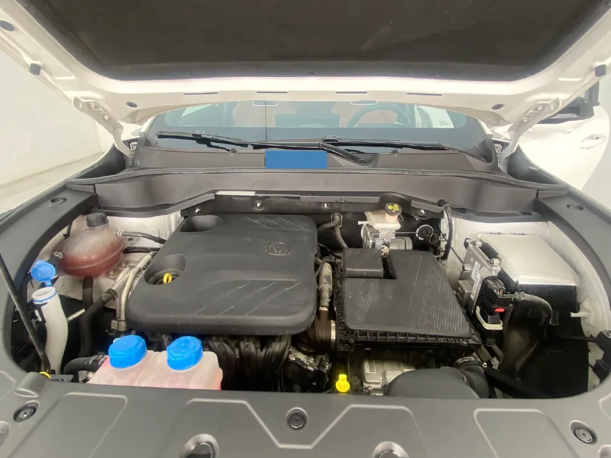 2024 ChangAn UNI-Z 1.5L 98HP L4 E-CVT PHEV 18.4KWH,autocango,china used car exporter,china ev exporter,chinese used car exporter,chinese used ev exporter