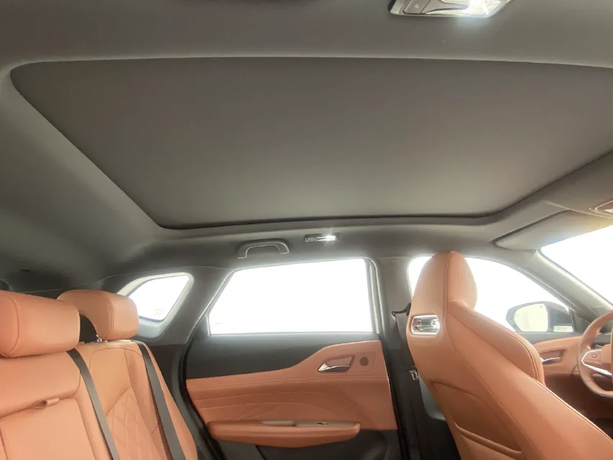 2024 ChangAn UNI-Z 1.5L 98HP L4 E-CVT PHEV 18.4KWH,autocango,china used car exporter,china ev exporter,chinese used car exporter,chinese used ev exporter