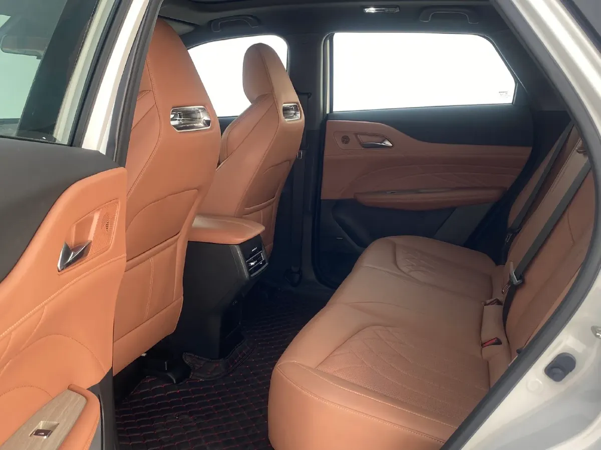 2024 ChangAn UNI-Z 1.5L 98HP L4 E-CVT PHEV 18.4KWH,autocango,china used car exporter,china ev exporter,chinese used car exporter,chinese used ev exporter