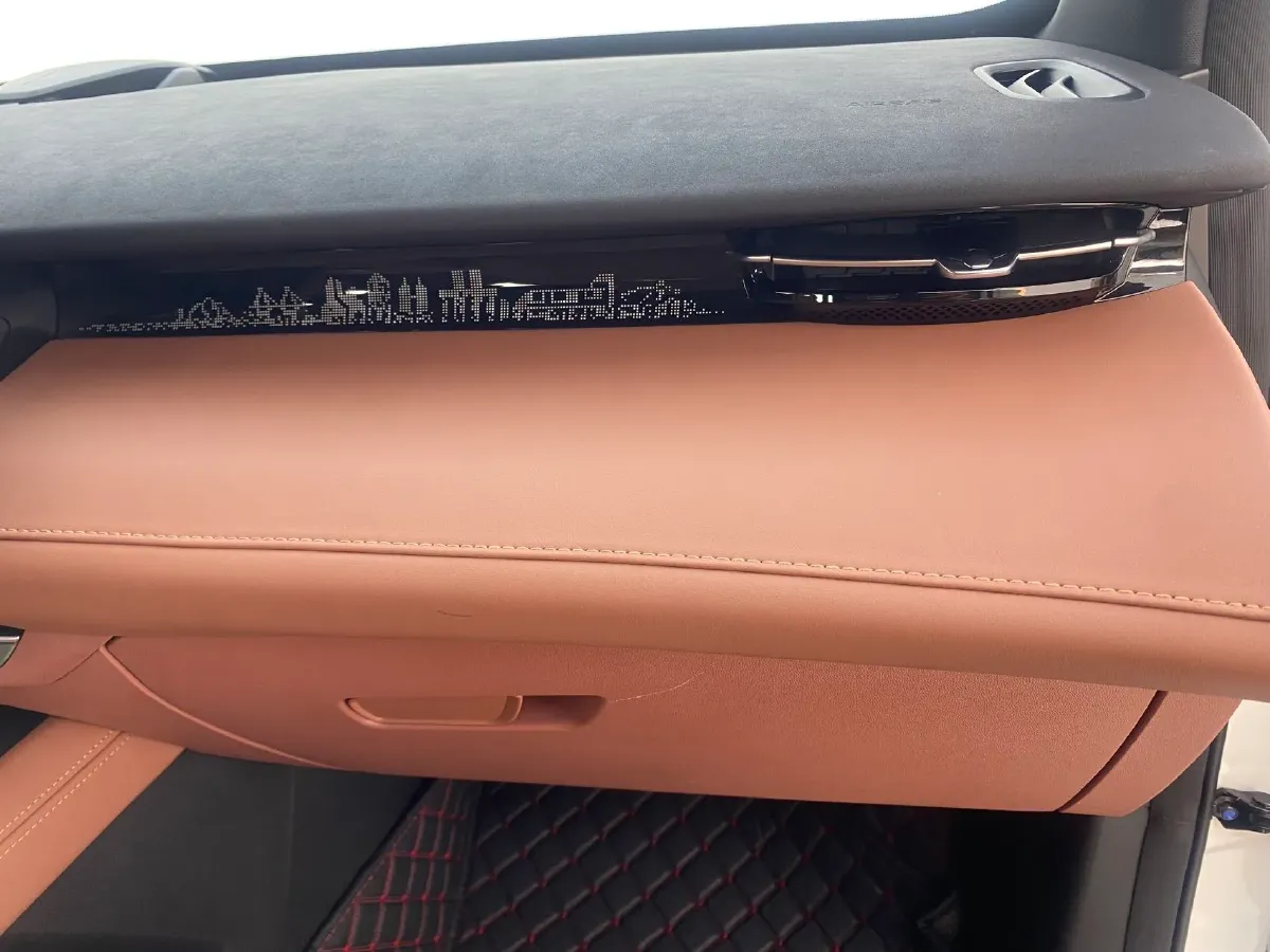 2024 ChangAn UNI-Z 1.5L 98HP L4 E-CVT PHEV 18.4KWH,autocango,china used car exporter,china ev exporter,chinese used car exporter,chinese used ev exporter