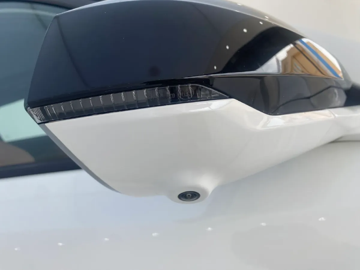 2024 ChangAn UNI-Z 1.5L 98HP L4 E-CVT PHEV 18.4KWH,autocango,china used car exporter,china ev exporter,chinese used car exporter,chinese used ev exporter