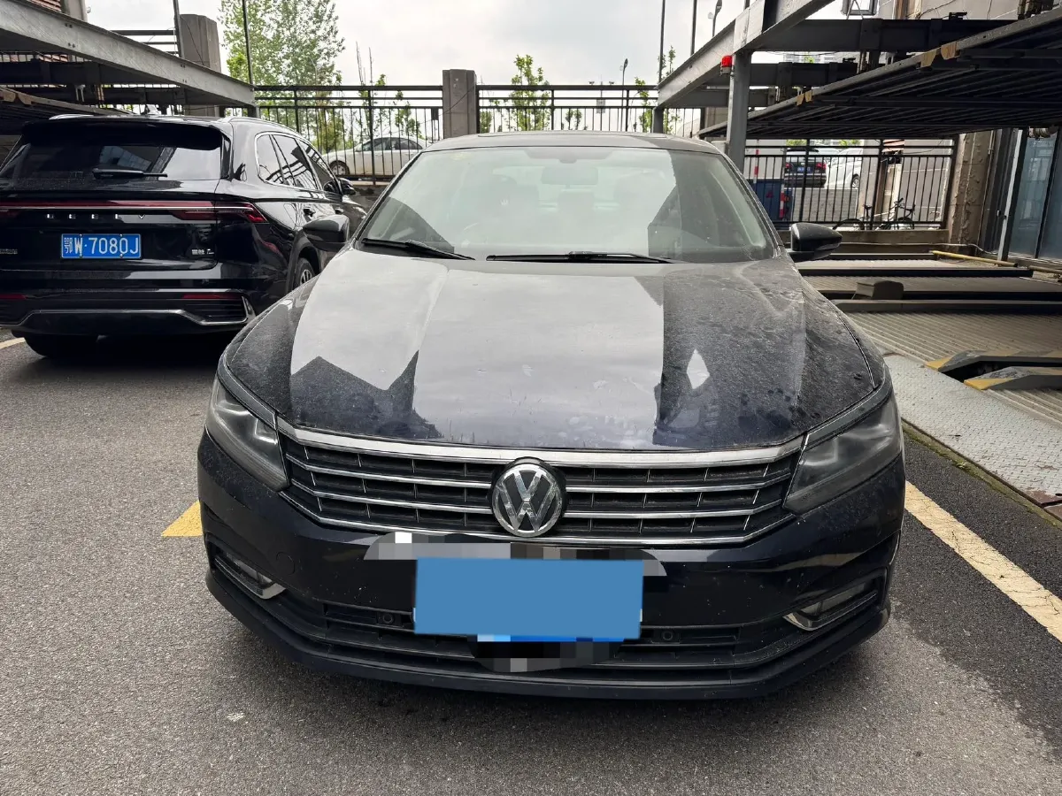 2016 Volkswagen Passat 1.8T 180HP L4 7DCT,autocango,china used car exporter,china ev exporter,chinese used car exporter,chinese used ev exporter