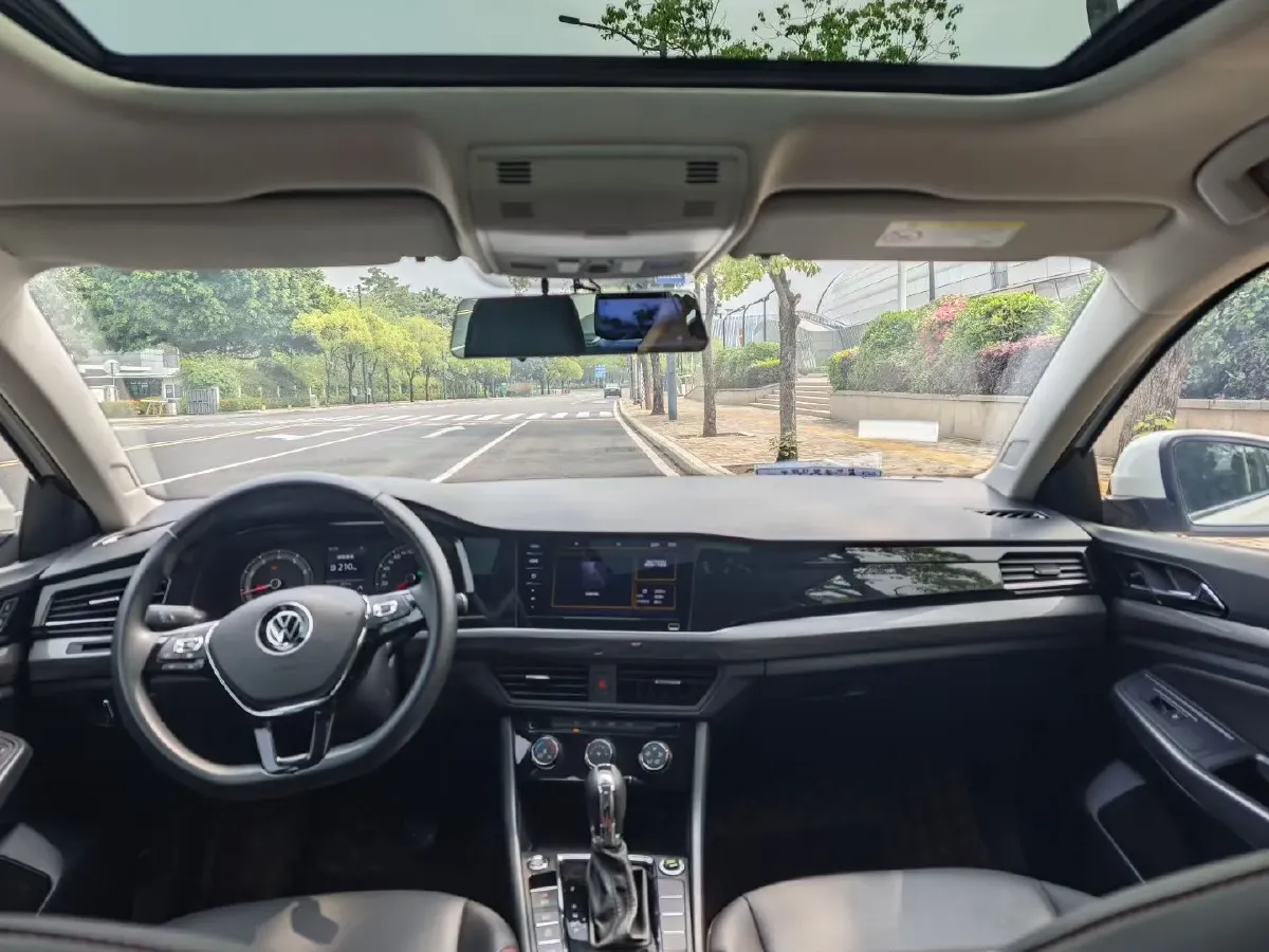 2021 Volkswagen Bora 1.4T 150HP L4 7DCT,autocango,china used car exporter,china ev exporter,chinese used car exporter,chinese used ev exporter