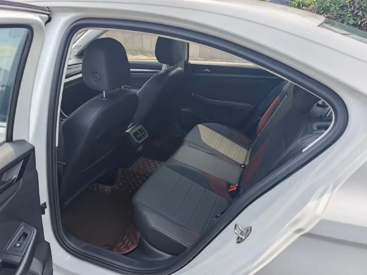 2021 Volkswagen Bora 1.4T 150HP L4 7DCT,autocango,china used car exporter,china ev exporter,chinese used car exporter,chinese used ev exporter