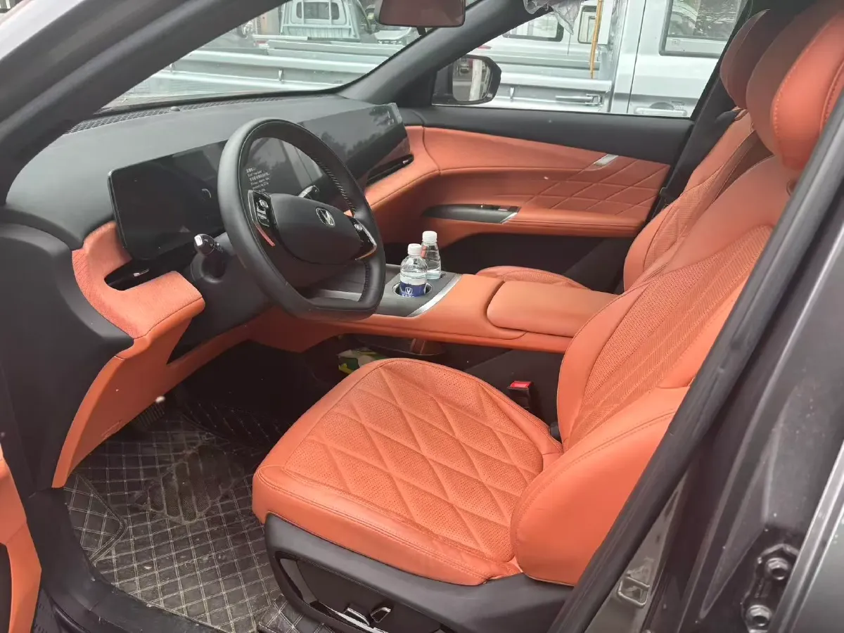 2025 ChangAn CS75 Plus 1.5T 192HP L4 8AT,autocango,china used car exporter,china ev exporter,chinese used car exporter,chinese used ev exporter