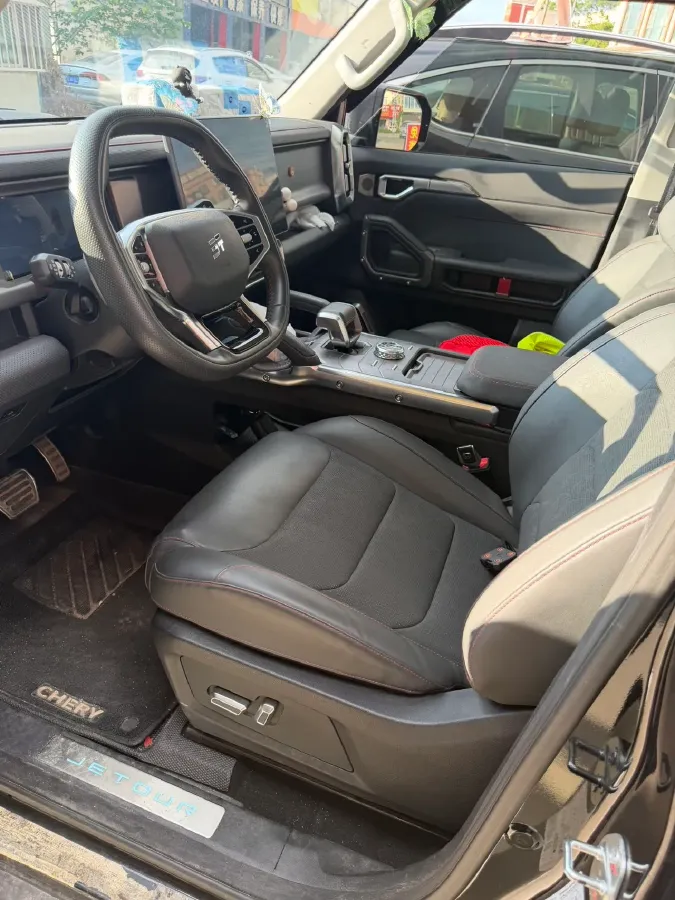 2023 Jetour Traveller 2.0T 254HP L4 7DCT,autocango,china used car exporter,china ev exporter,chinese used car exporter,chinese used ev exporter