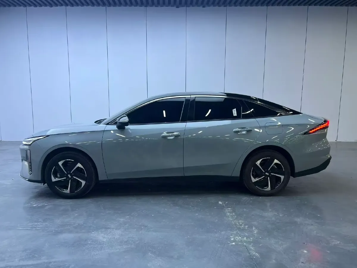 2025 BYD Sea Lion 05 DM-i 1.5L 101HP L4 E-CVT PHEV 12.9KWH,autocango,china used car exporter,china ev exporter,chinese used car exporter,chinese used ev exporter