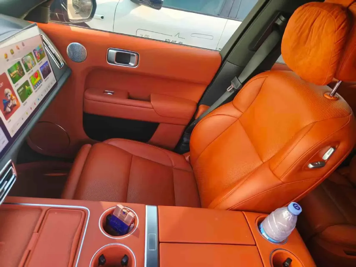 2022 Li L9 Range Extended 154HP REEV 42.6KWH,autocango,china used car exporter,china ev exporter,chinese used car exporter,chinese used ev exporter