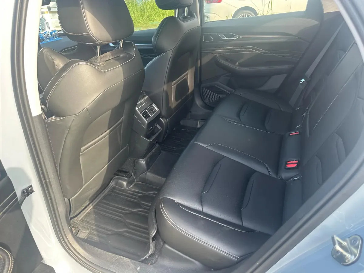 2023 Geely Preface 2.0T 190HP L4 7DCT,autocango,china used car exporter,china ev exporter,chinese used car exporter,chinese used ev exporter