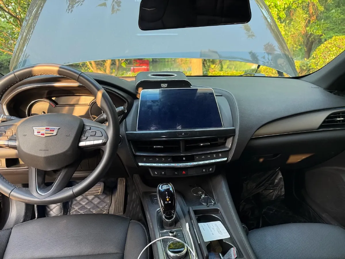 2022 Cadillac CT5 2.0T 237HP L4 10AT,autocango,china used car exporter,china ev exporter,chinese used car exporter,chinese used ev exporter