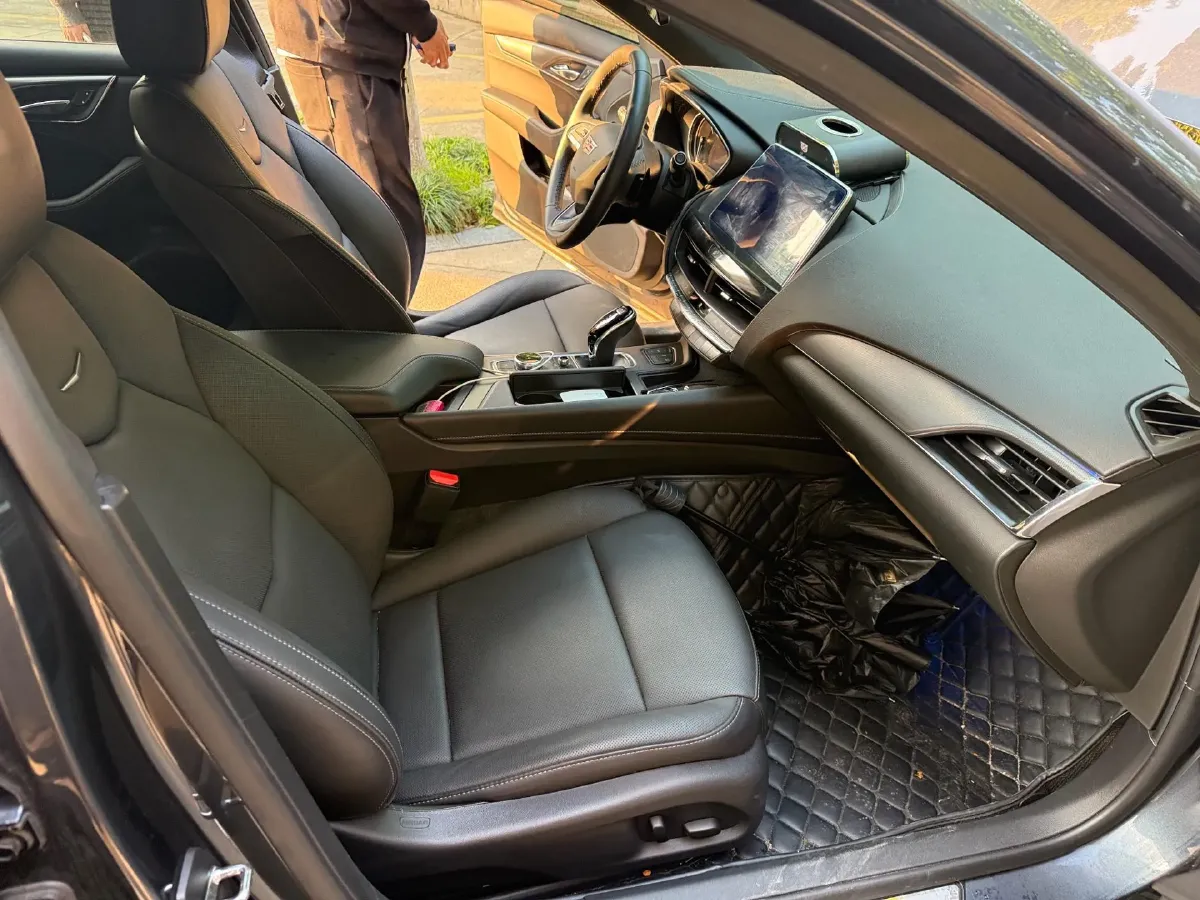 2022 Cadillac CT5 2.0T 237HP L4 10AT,autocango,china used car exporter,china ev exporter,chinese used car exporter,chinese used ev exporter