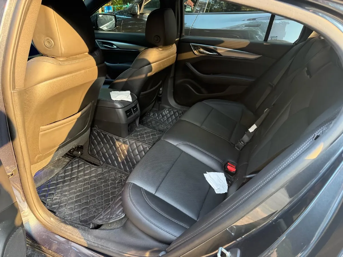2022 Cadillac CT5 2.0T 237HP L4 10AT,autocango,china used car exporter,china ev exporter,chinese used car exporter,chinese used ev exporter