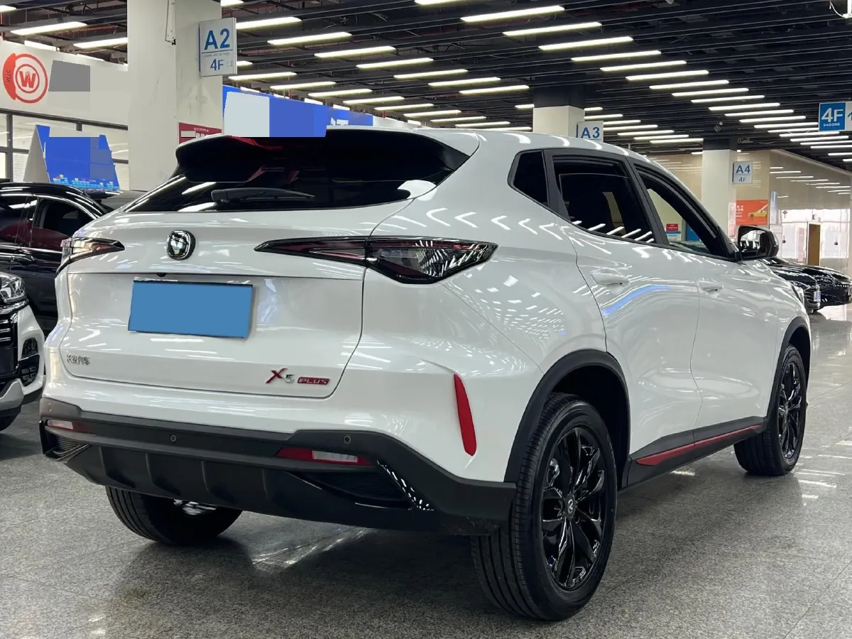 2026 ChangAn X5 PLUS 1.5T 192HP L4 7DCT,autocango,china used car exporter,china ev exporter,chinese used car exporter,chinese used ev exporter