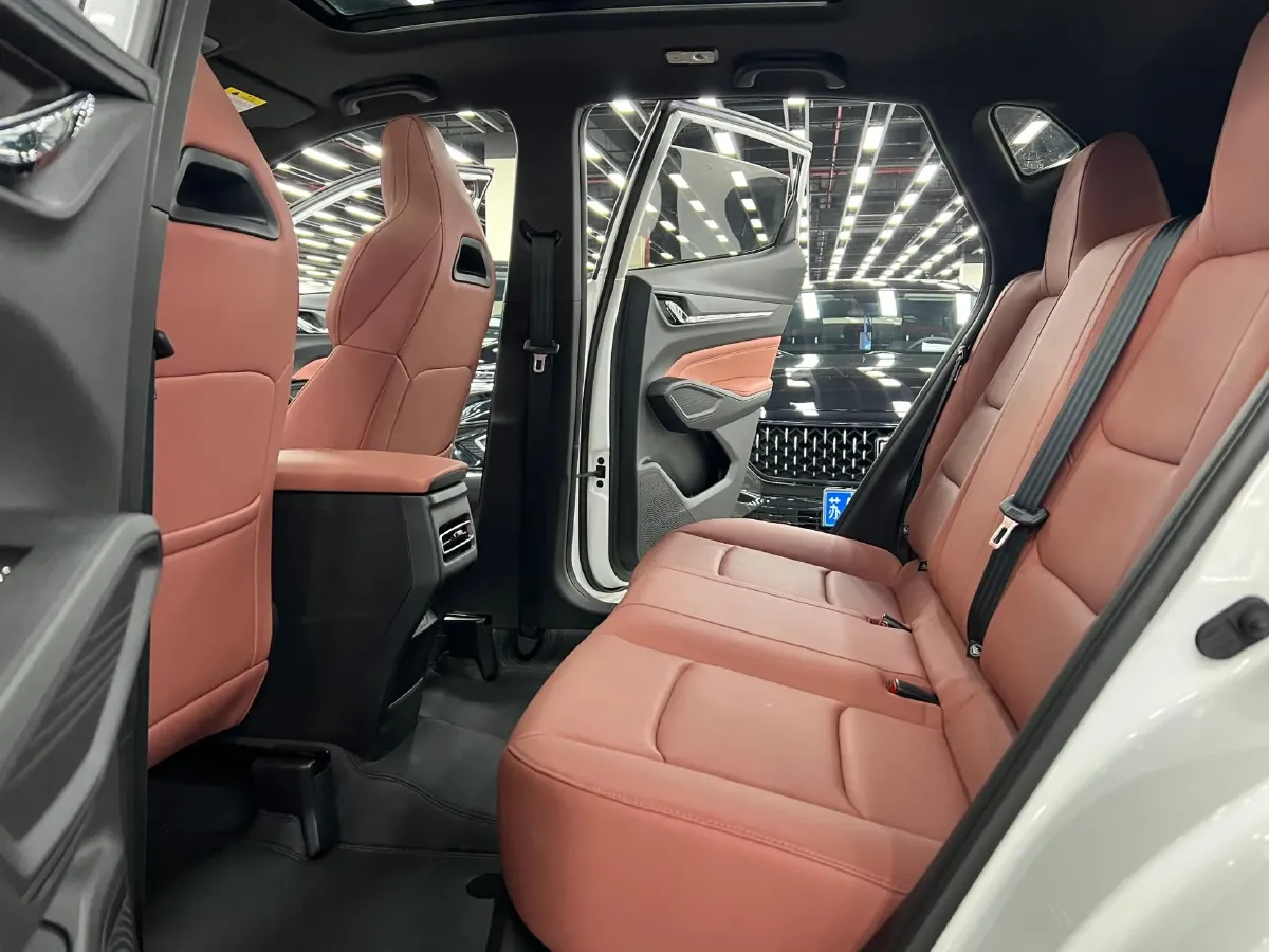 2026 ChangAn X5 PLUS 1.5T 192HP L4 7DCT,autocango,china used car exporter,china ev exporter,chinese used car exporter,chinese used ev exporter