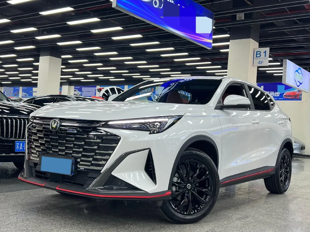 2026 ChangAn X5 PLUS 1.5T 192HP L4 7DCT,autocango,china used car exporter,china ev exporter,chinese used car exporter,chinese used ev exporter