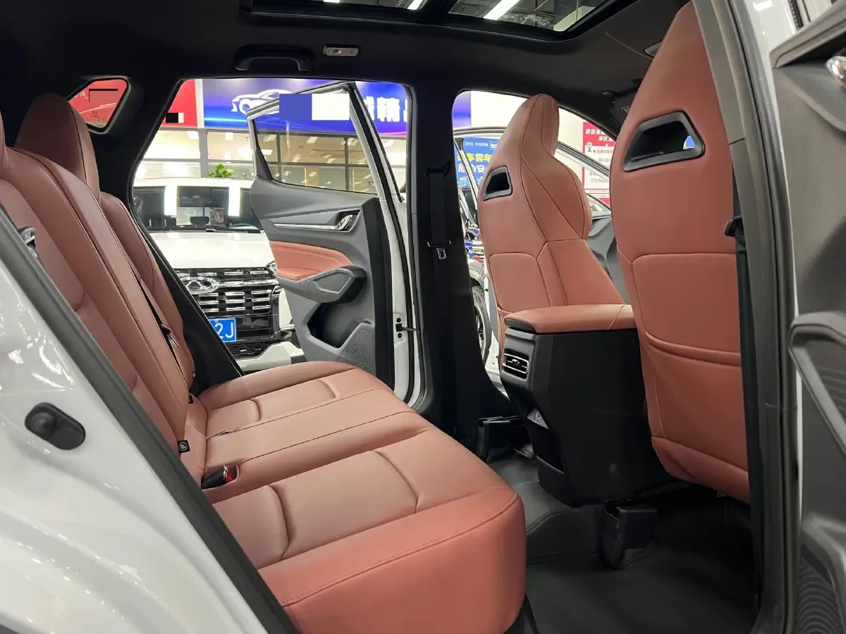 2026 ChangAn X5 PLUS 1.5T 192HP L4 7DCT,autocango,china used car exporter,china ev exporter,chinese used car exporter,chinese used ev exporter