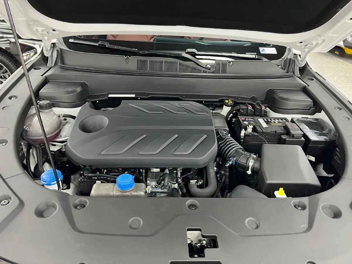 2026 ChangAn X5 PLUS 1.5T 192HP L4 7DCT,autocango,china used car exporter,china ev exporter,chinese used car exporter,chinese used ev exporter