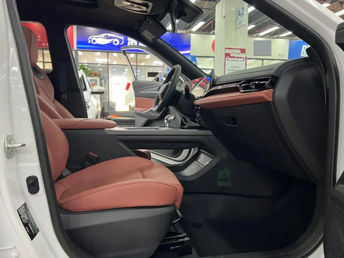 2026 ChangAn X5 PLUS 1.5T 192HP L4 7DCT,autocango,china used car exporter,china ev exporter,chinese used car exporter,chinese used ev exporter