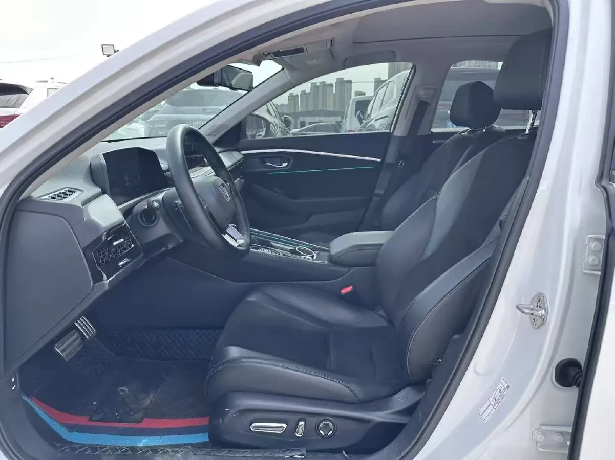 2023 Honda Accord 2.0L 148HP L4 E-CVT PHEV 17.7KWH,autocango,china used car exporter,china ev exporter,chinese used car exporter,chinese used ev exporter