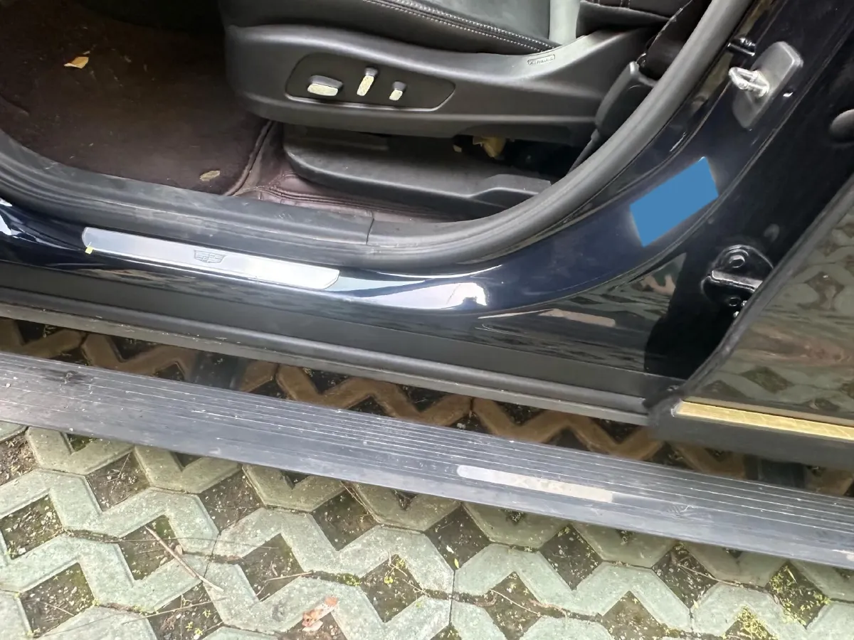 2022 Cadillac XT6 2.0T 237HP L4 9AT,autocango,china used car exporter,china ev exporter,chinese used car exporter,chinese used ev exporter